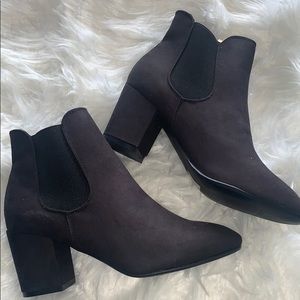 Boohoo booties sz 8.5